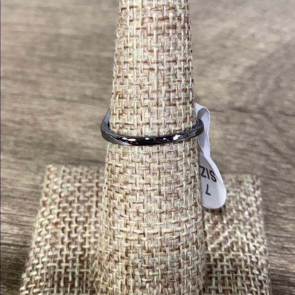 Amethyst black tone ring - Picture 4 of 5